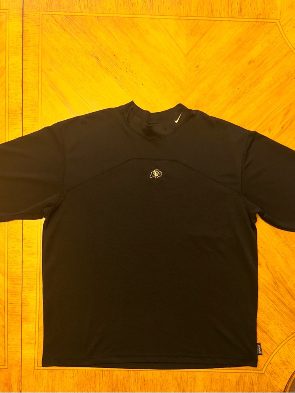 Vintage Nike Colorado Buffaloes TShirt Mens 2XL Team Apparel Dri Fit Center Logo